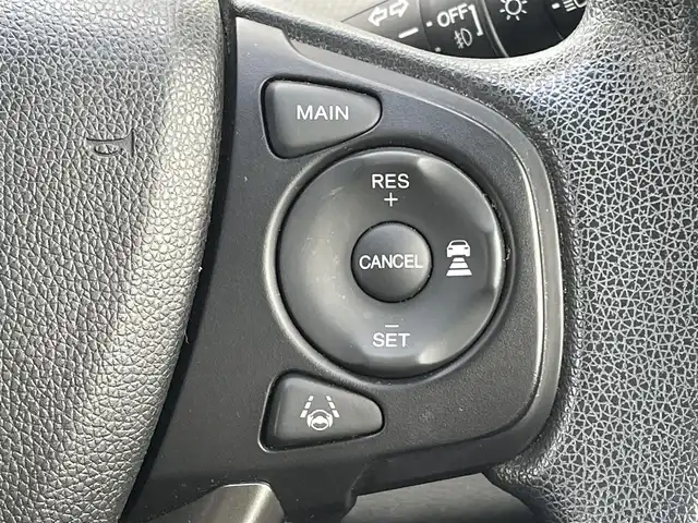 ホンダ フリード＋ G ホンダセンシング 福岡県 2019(平31)年 7.7万km フォレストグリーンパール 純正ナビ　【VXM-184VFi】/　(フルセグTV　Bluetooth  CD　DVD)　/バックカメラ/ETC　/ドライブレコーダー　/ホンダセンシング　/●衝突軽減ブレーキ〈CMBS〉/●誤発進抑制機能/●ACC〈アダプティブ・クルーズ・コントロール〉/●LKAS〈車線維持支援システム〉/●歩行者事故低減ステアリング/●路外逸脱抑制機能/●先行車発進お知らせ機能/●標識認識機能/ステアリングスイッチ/両側パワースライドドア　/ＬＥＤヘッドライト　/レーンキープアシスト/純正フロアマット/スマートキー/スペアキー/プッシュスタート