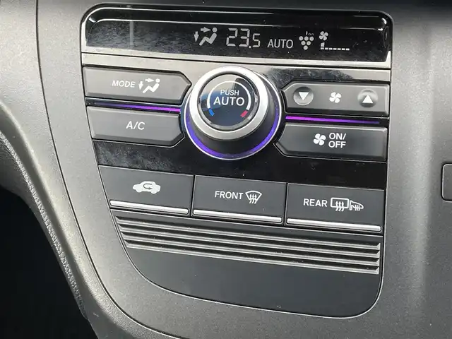 ホンダ フリード＋ G ホンダセンシング 福岡県 2019(平31)年 7.7万km フォレストグリーンパール 純正ナビ　【VXM-184VFi】/　(フルセグTV　Bluetooth  CD　DVD)　/バックカメラ/ETC　/ドライブレコーダー　/ホンダセンシング　/●衝突軽減ブレーキ〈CMBS〉/●誤発進抑制機能/●ACC〈アダプティブ・クルーズ・コントロール〉/●LKAS〈車線維持支援システム〉/●歩行者事故低減ステアリング/●路外逸脱抑制機能/●先行車発進お知らせ機能/●標識認識機能/ステアリングスイッチ/両側パワースライドドア　/ＬＥＤヘッドライト　/レーンキープアシスト/純正フロアマット/スマートキー/スペアキー/プッシュスタート