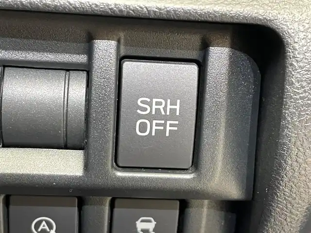 スバル インプレッサ スポーツ 1．6i－Lアイサイト 岩手県 2016(平28)年 11.1万km ダークブルーパール ４WD/STIフロントスポイラー/LEDエンブレム付きフロントグリル/アイサイトVer.3/プリクラッシュブレーキ/全車速追従機能付きクルーズコントロール/アクティブレーンキープ/AT誤発進抑制制御/ステアリング連動ヘッドランプ/横滑り防止装置/アイドリングストップ/パドルシフト/KENWOODオーディオ/LEDヘッドランプ/フロント・リヤフォグランプ/純正ロアマット