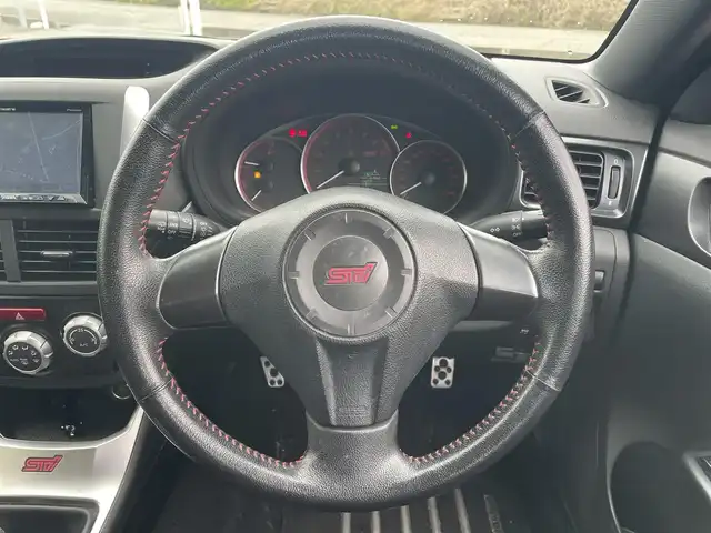 スバル インプレッサ ＷＲＸ STi スペックC 富山県 2013(平25)年 9.9万km クリスタルブラックシリカ ４ＷＤ／/ＳＴＩフルエアロ／/純正ＳＴＩ１８インチアルミホイールタイヤ付４本有／/社外ナビ／/フルセグＴＶ／/Ｂｌｕｅｔｏｏｔｈ／/ＤＶＤ再生／/バックカメラ／/ビルトインＥＴＣ／/ハーフレザーシート／/キセノン