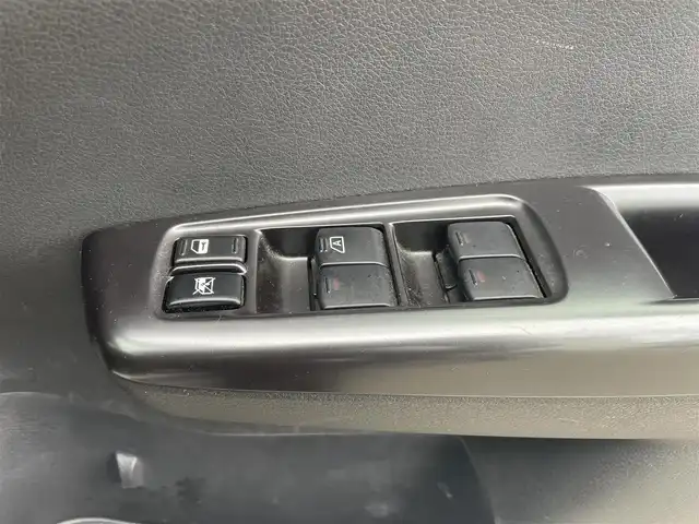スバル インプレッサ ＷＲＸ STi スペックC 富山県 2013(平25)年 9.9万km クリスタルブラックシリカ ４ＷＤ／/ＳＴＩフルエアロ／/純正ＳＴＩ１８インチアルミホイールタイヤ付４本有／/社外ナビ／/フルセグＴＶ／/Ｂｌｕｅｔｏｏｔｈ／/ＤＶＤ再生／/バックカメラ／/ビルトインＥＴＣ／/ハーフレザーシート／/キセノン
