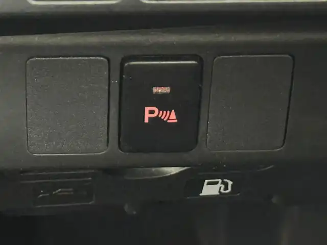 トヨタ ルーミー カスタムG－T 愛知県 2019(令1)年 2万km パールホワイトⅢ スマートアシスト/純正SDナビ/・ワンセグ/・Bluetooth/クルーズコントロール/ドライブレコーダー/両側パワースライドドア/純正フロアマット/純正アルミホイール/後席サンシェード/ステアリングリモコン/革巻きステアリング/ビルトインETC/LEDライト/フォグランプ