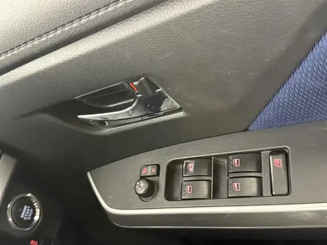 トヨタ ルーミー カスタムG－T 愛知県 2019(令1)年 2万km パールホワイトⅢ スマートアシスト/純正SDナビ/・ワンセグ/・Bluetooth/クルーズコントロール/ドライブレコーダー/両側パワースライドドア/純正フロアマット/純正アルミホイール/後席サンシェード/ステアリングリモコン/革巻きステアリング/ビルトインETC/LEDライト/フォグランプ