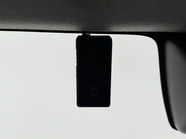 トヨタ ルーミー カスタムG－T 愛知県 2019(令1)年 2万km パールホワイトⅢ スマートアシスト/純正SDナビ/・ワンセグ/・Bluetooth/クルーズコントロール/ドライブレコーダー/両側パワースライドドア/純正フロアマット/純正アルミホイール/後席サンシェード/ステアリングリモコン/革巻きステアリング/ビルトインETC/LEDライト/フォグランプ