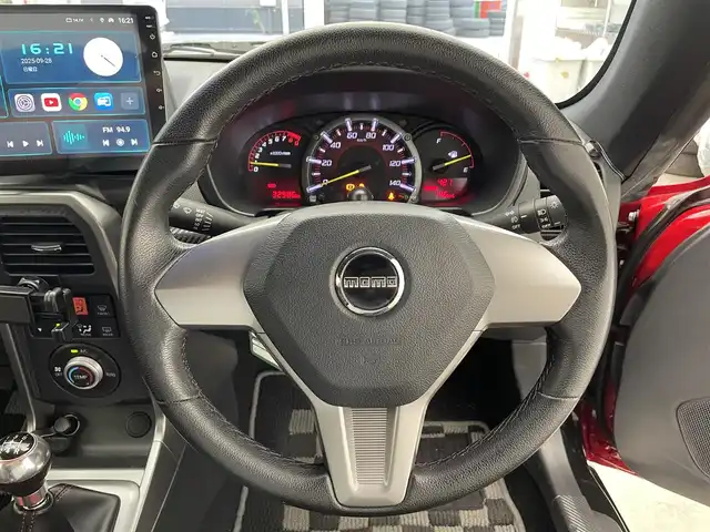 ダイハツ コペン エクスプレイ S 滋賀県 2017(平29)年 3.3万km マタドールレッドP 5速MT/社外ナビ機能付10インチディスプレイオーディオ/【Bluetooth/Apple CarPlay/Android Auto】/バックカメラ/D/Nシートヒーター/LEDヘッドライト/デジタルインナーミラー/ETC/レザー調シートカバー/プッシュスタート/スマートキー