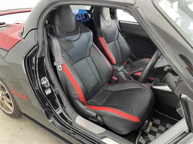 ダイハツ コペン エクスプレイ S 滋賀県 2017(平29)年 3.3万km マタドールレッドP 5速MT/社外ナビ機能付10インチディスプレイオーディオ/【Bluetooth/Apple CarPlay/Android Auto】/バックカメラ/D/Nシートヒーター/LEDヘッドライト/デジタルインナーミラー/ETC/レザー調シートカバー/プッシュスタート/スマートキー