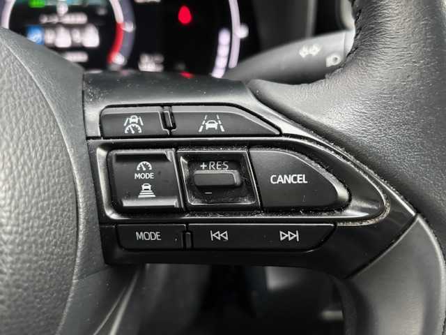 トヨタ シエンタ Z 宮城県 2023(令5)年 2.6万km ダークグレー 登録時走行距離25907km/メーカーオプションナビ/パノラミックビューモニター/両側パワースライドドア/フルセグテレビ/プッシュスタート/スマートキー/ビルトインETC/コーナーセンサー/レーダークルーズコントロール/衝突軽減システム/革調シートカバー/ロールアップサンシェード/横滑り防止装置/アイドリングストップ/LEDオートライト/スマートキー/スペアキー有