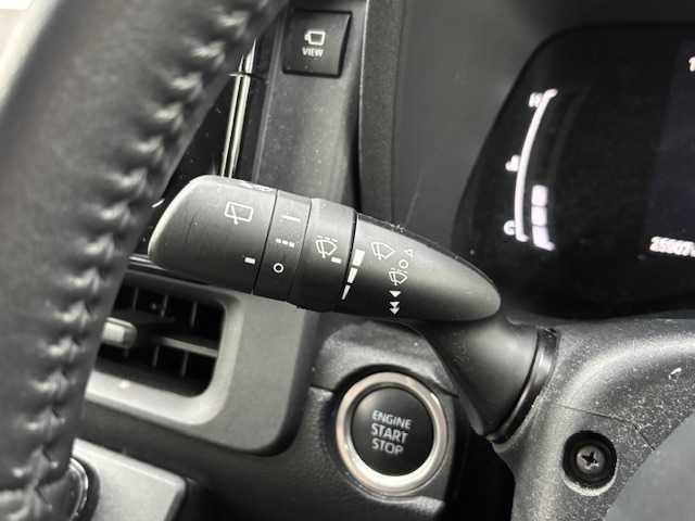 トヨタ シエンタ Z 宮城県 2023(令5)年 2.6万km ダークグレー 登録時走行距離25907km/メーカーオプションナビ/パノラミックビューモニター/両側パワースライドドア/フルセグテレビ/プッシュスタート/スマートキー/ビルトインETC/コーナーセンサー/レーダークルーズコントロール/衝突軽減システム/革調シートカバー/ロールアップサンシェード/横滑り防止装置/アイドリングストップ/LEDオートライト/スマートキー/スペアキー有