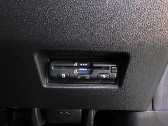 スズキ スイフト スポーツ 千葉県 2023(令5)年 2万km ピュアホワイトP スズキセーフティサポート/ディスプレイオーディオ【FH-8500DVS】/【DVD/CD再生機能　Bluetooth接続】/バックカメラ/ドライブレコーダー（前後撮影）/運転席シートヒーター/革巻きステアリング/ETC/LEDヘッドライト/フォグライト/リアコーナーセンサー/純正17インチアルミホイル/サイド/カーテンエアバッグ/スマートキー