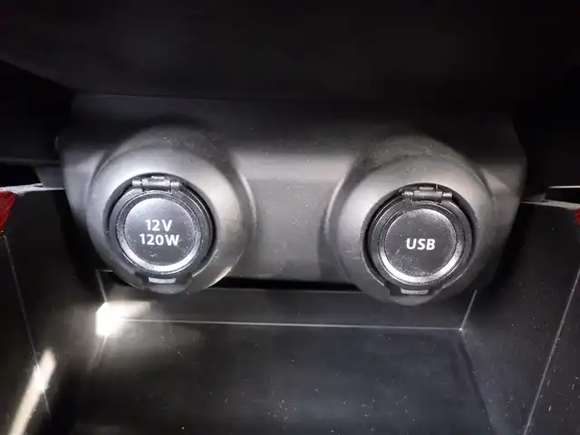 スズキ スイフト スポーツ 千葉県 2023(令5)年 2万km ピュアホワイトP スズキセーフティサポート/ディスプレイオーディオ【FH-8500DVS】/【DVD/CD再生機能　Bluetooth接続】/バックカメラ/ドライブレコーダー（前後撮影）/運転席シートヒーター/革巻きステアリング/ETC/LEDヘッドライト/フォグライト/リアコーナーセンサー/純正17インチアルミホイル/サイド/カーテンエアバッグ/スマートキー