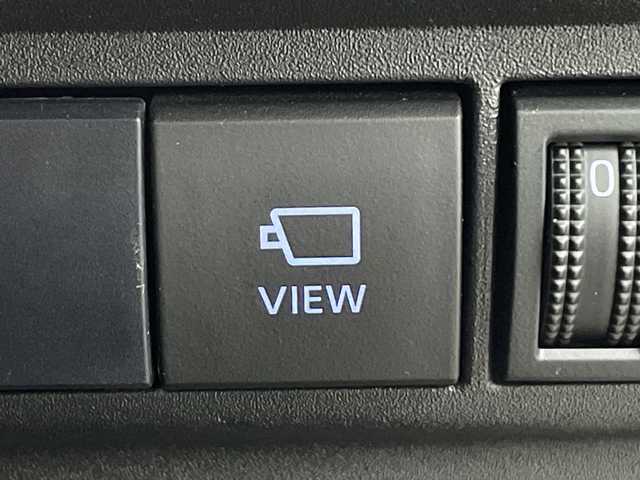 トヨタ ヤリスクロス ハイブリッド Z 鹿児島県 2020(令2)年 5.2万km パール メーカーナビ/（Bluetooth/フルセグ/AM/FM）　/全方位カメラ　/前後ドライブレコーダー　/レーダークルーズコントロール　/ハーフレザーシート　/シートヒーター　/パワーシート　/コーナーセンサー　/レーンキープアシスト　/オートハイビーム　/ＬＥＤヘッドライト/社外レーダー探知機/ステアリングリモコン/電動パーキングブレーキ/純正フロアマット/保証書/取扱説明書