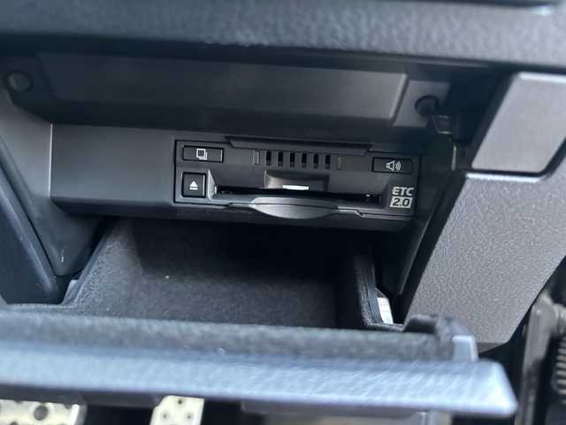 レクサス ＲＸ 450h Fスポーツ 福岡県 2020(令2)年 8万km ブラック ・純正ナビ/ (CD/DVD/SD/Miracast/Bluetooth)/・フルセグテレビ/・プリクラッシュセーフティ/・レーンディパーチャーアラート/・ブラインドスポットモニター/・レーダークルーズコントロール/・バックカメラ/・クリアランスソナー/・シートヒーター/・ベンチレーションシート/・電動パーキングブレーキ/・オートホールド/・ETC2.0/・パワーバックドア/・レザーシート/・サンルーフ