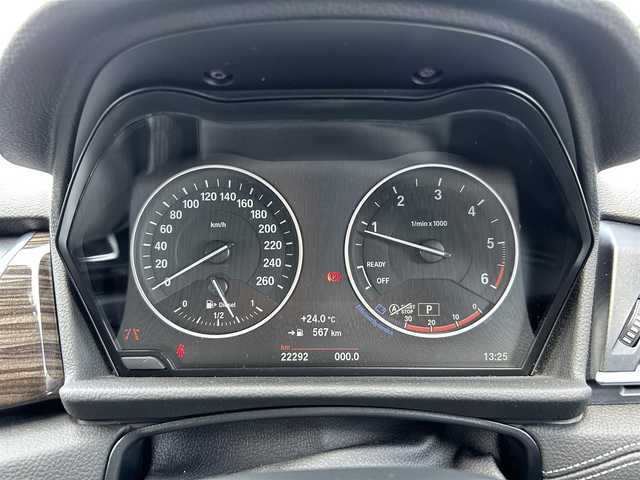 ＢＭＷ ２１８ｄ アクティブツアラー ラグジュアリー 茨城県 2016(平28)年 2.3万km アルピンホワイトⅢ コンフォートＰＫＧ　/パーキングサポートＰＫＧ　/インテリジェントＳＦＴ　/ＬＤＷ　/Ｂカメラ　/ＰＤＣ　/黒革　/シートヒーター　/Ｍ付ＰＷシート　/ＰＷテールゲート　/ＬＥＤ　/ナビ　/ＢＴ　/ＤＶＤ　/ＥＴＣ２．０　/禁煙車