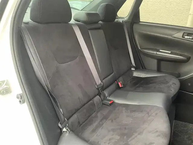 スバル インプレッサ ＷＲＸ STi 和歌山県 2012(平24)年 13.5万km サテンホワイトパール 4WD/6MT/STi専用レカロシート/STiエアロ/FUJITSUBOマフラー/社外メモリナビ/　【フルセグTV/CD/DVD/SD/USB/BT】/ドライブレコーダー/ETC/純正18インチAW/キセノンヘッドライト/フォグランプ/ウィンカーミラー/純正フロアマット