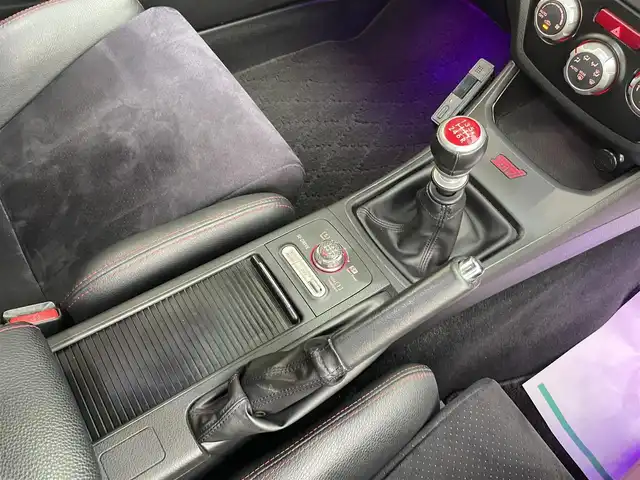 スバル インプレッサ ＷＲＸ STi 和歌山県 2012(平24)年 13.5万km サテンホワイトパール 4WD/6MT/STi専用レカロシート/STiエアロ/FUJITSUBOマフラー/社外メモリナビ/　【フルセグTV/CD/DVD/SD/USB/BT】/ドライブレコーダー/ETC/純正18インチAW/キセノンヘッドライト/フォグランプ/ウィンカーミラー/純正フロアマット