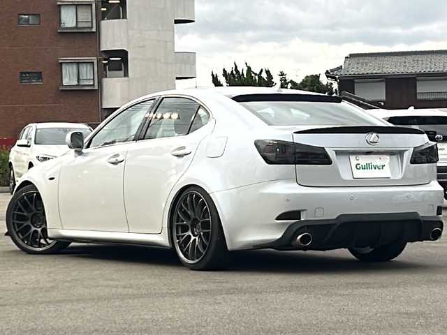 レクサス ＩＳ 250 山口県 2007(平19)年 9.1万km ブルーイッシュパールクリスタルシャイン VSC/TRC/ブレーキアシスト(ヒルスタートアシスト追加)/クルーズコントロール/HIDヘッドランプ/オートライト/フロントフォグランプ/斜桟フロントグリル/開口部逆台形フロントバンパー/フロントアンダースポイラー/リア標準バンパー/革巻きステアリングホイール/手動チルト/テレスコピックステアリング/シルバーシフトパネル/メッキ加飾付革シフトノブ/SRSエアバッグ(運転席/助手席/ニー/サイド/カーテン)/プラズマクラスター付オートエアコン/アイボリーorブラックorフロスティグレーファブリックシート/パワーシート(運転席/助手席)/アームレスト(後席中央)/スマートエントリー/スタートシステム/イモビライザー/侵入センサー付オートアラーム/G-Link対応HDDナビ/バックガイドモニター/プレミアムサウンドシステム(アナログTV/CD/MD/13スピーカー)
