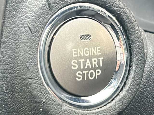 レクサス ＩＳ 250 山口県 2007(平19)年 9.1万km ブルーイッシュパールクリスタルシャイン VSC/TRC/ブレーキアシスト(ヒルスタートアシスト追加)/クルーズコントロール/HIDヘッドランプ/オートライト/フロントフォグランプ/斜桟フロントグリル/開口部逆台形フロントバンパー/フロントアンダースポイラー/リア標準バンパー/革巻きステアリングホイール/手動チルト/テレスコピックステアリング/シルバーシフトパネル/メッキ加飾付革シフトノブ/SRSエアバッグ(運転席/助手席/ニー/サイド/カーテン)/プラズマクラスター付オートエアコン/アイボリーorブラックorフロスティグレーファブリックシート/パワーシート(運転席/助手席)/アームレスト(後席中央)/スマートエントリー/スタートシステム/イモビライザー/侵入センサー付オートアラーム/G-Link対応HDDナビ/バックガイドモニター/プレミアムサウンドシステム(アナログTV/CD/MD/13スピーカー)