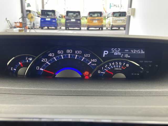 ダイハツ タント カスタム RS トップED SAⅡ 大阪府 2016(平28)年 4.4万km パールホワイトⅢ 7インチメモリナビ　ストラーダ（CN-RS02WD）/・バックカメラ/・フルセグテレビ/・DVD/CD/・BT/AM/FM/両側パワースライドドア/スマートアシストII/ターボ/ETC/LEDヘッドライト/・オートライト/純正フォグランプ/ハーフレザーシート/純正アルミホイール15インチ/アイドリングストップ/スマートキー/プッシュスタート