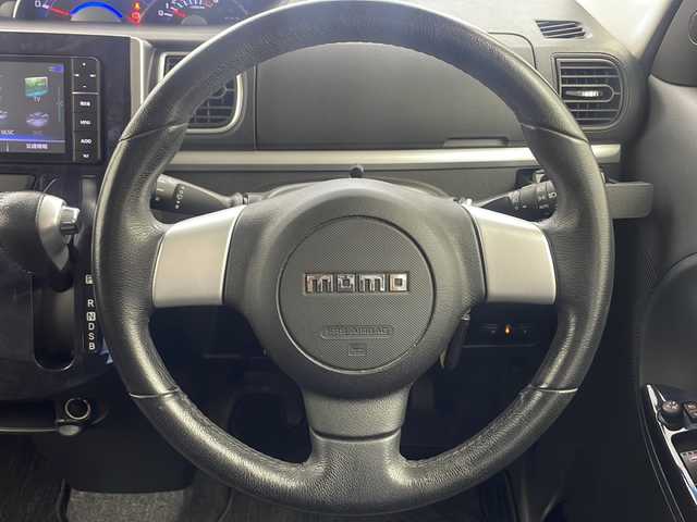 ダイハツ タント カスタム RS トップED SAⅡ 大阪府 2016(平28)年 4.4万km パールホワイトⅢ 7インチメモリナビ　ストラーダ（CN-RS02WD）/・バックカメラ/・フルセグテレビ/・DVD/CD/・BT/AM/FM/両側パワースライドドア/スマートアシストII/ターボ/ETC/LEDヘッドライト/・オートライト/純正フォグランプ/ハーフレザーシート/純正アルミホイール15インチ/アイドリングストップ/スマートキー/プッシュスタート