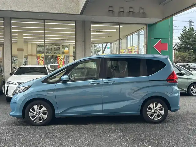 ホンダ フリード ハイブリット G ホンダセンシング 静岡県 2019(平31)年 3.9万km ブルーホライゾンM ワンオーナー/純正ナビ/フルセグTV/DVD/CD/SD/MSV/BT/バックカメラ/両側パワースライドドア/衝突軽減ブレーキ/レーンキープアシスト/レーダークルーズコントロール/前後ドライブレコーダー/ステアリングスイッチ/ビルトインETC/LEDヘッドライト/スマートキー×2/保証書/取扱説明書/ナビ取扱説明書