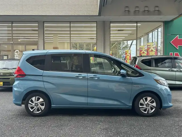ホンダ フリード ハイブリット G ホンダセンシング 静岡県 2019(平31)年 3.9万km ブルーホライゾンM ワンオーナー/純正ナビ/フルセグTV/DVD/CD/SD/MSV/BT/バックカメラ/両側パワースライドドア/衝突軽減ブレーキ/レーンキープアシスト/レーダークルーズコントロール/前後ドライブレコーダー/ステアリングスイッチ/ビルトインETC/LEDヘッドライト/スマートキー×2/保証書/取扱説明書/ナビ取扱説明書