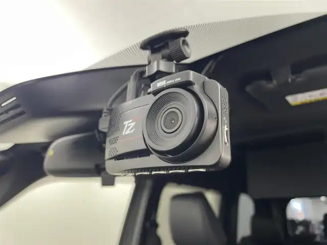 トヨタ ヴォクシー S－Z 埼玉県 2023(令5)年 2.5万km アティチュードブラックマイカ 純正１０．５型ナビ　１４．１型後席　両側　ＥＴＣ　ハーフレザー　シートヒーター　前後ドライブレコーダー　ＢＳＭ　ＲＣＴＡ　アダプティブヘッドライト　フルセグＴＶ　ＢＴ　ＬＥＤヘッドライト