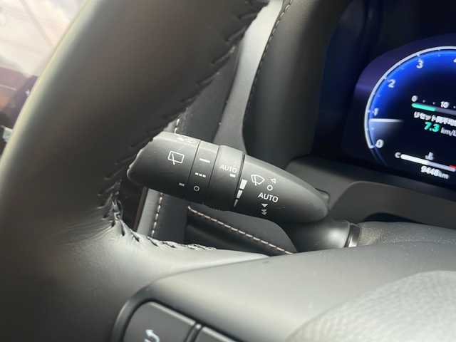 トヨタ アルファード Z 広島県 2023(令5)年 1万km ブラック 禁煙/トヨタセーフティセンス/・プリクラッシュセーフティ/・レーダークルーズコントロール/・プロアクティブドライビングアシスト/・レーントレーシングアシスト/・レーダークルーズコントロール/・BSM/・リアカメラディテクション/・クリアランスソナー/・リアクロストラフィックアラート/・ロードサインアシスト/・アダプティブハイビームシステム/純正14インチナビ/・Bluetooth/USB/HDMI/・全方位カメラ/・ETC2.0/・前後ドライブレコーダー/・デジタルインナーミラー/ユニバーサルステップ/置くだけ充電/左右独立ムーンルーフ/両側パワースライドドア/パワーバックドア/電子パーキング/オートホールド/革巻きステアリング/ステアリングリモコン/ステアリングヒーター/レザーシート/シートヒーター/エアシート/パワーシート/オットマン/プッシュスタート/スマートキー/スペアキー/LEDヘッドライト/オートライト/フォグライト/ドアバイザー/フロアマット/シーケンシャルウィンカー/保証書/取扱説明書