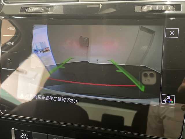 フォルクスワーゲン ゴルフ TSIハイライン 新潟県 2018(平30)年 3.1万km ピュアホワイト 純正インフォテイメントシステム(ナビ/TV/BT)/リアビューカメラ/マルチファンクションインジケーター/デジタルメータークラスター/アクティブクルーズコントロールACC/レーンキープアシストシステム/スタティックコーナーリングライト/ブラインドスポットディテクション/ドライバー疲労検知システム/リヤトラフィックアラート/プリクラッシュブレーキシステム/プロアクティブ・オキュパンド・プロテクション/エマージェンシーストップシグナル/LEDヘッドライト/純正17インチAW/純正フロアマット/ETC