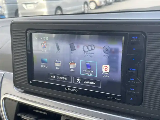 ダイハツ キャスト アクティバ X SAⅢ 群馬県 2019(令1)年 2.7万km スプラッシュブルーM 社外ナビ(MDV-D706BTW)/CD・DVD・SD・USB/Bluetooth・フルセグTV/ドライブレコーダー/ETC/横滑り防止装置/衝突軽減ブレーキ/アイドリングストップ/オートライト/オートハイビーム/純正フロアマット/取説・保証書/スマートキー×2