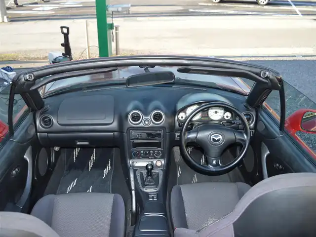 マツダ ロードスター SP 栃木県 2002(平14)年 13.5万km クラシックレッド 社外オーディオ/[CD/AM/FM]/純正マット/ABS/ソフトトップ