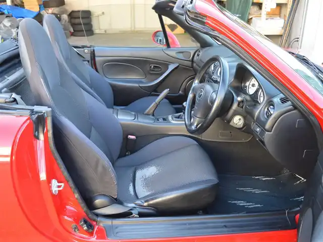 マツダ ロードスター SP 栃木県 2002(平14)年 13.5万km クラシックレッド 社外オーディオ/[CD/AM/FM]/純正マット/ABS/ソフトトップ