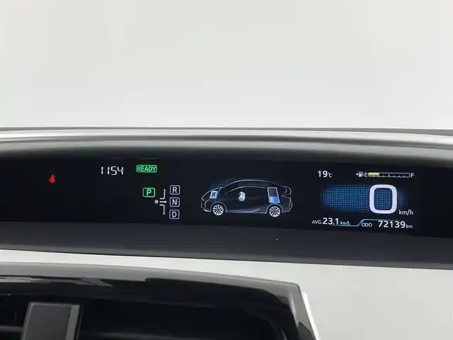 トヨタ プリウス S ツーリングセレクション 千葉県 2016(平28)年 7.3万km シルバーM 禁煙車/TRDエアロ/トヨタセーフティセンス/・プリクラッシュセーフティシステム/・レーンデパーチャーアラート/・オートマチックハイビーム/・アダプティブクルーズコントロール/・ハイビームアシスト/純正9インチT-Connectナビ/CD/DVD/Bluetooth/フルセグ/バックカメラ/レーダークルーズコントロール/LEDオートライト/シートヒーター/純正17インチアルミホイール/オートエアコン/プッシュスタート/スマートキー