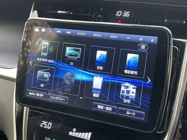 トヨタ ハリアー エレガンス 静岡県 2018(平30)年 6.4万km ホワイトパールクリスタルシャイン トヨタセーフティセンス　/サンルーフ　/モデリスタエアロ　/社外９型ナビ　/地デジ　/Ｂカメラ　/半革シート　/Ｄ席ＰＷシート　/オートハイビーム　/ETC/社外18インチAW/スペアキー