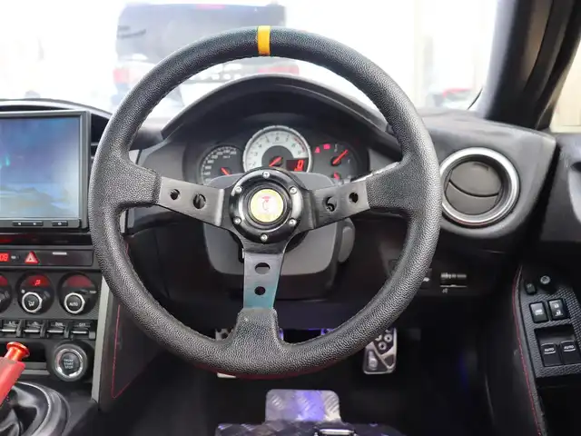 トヨタ ８６ GT リミテッド 神奈川県 2012(平24)年 7.9万km スターリングシルバー タブレット/Bluetooth/TRDパワーバー/HKSエアクリーナー/社外マフラー/ハーフレザー/シートヒーター/プッシュスタート/ETC/HID