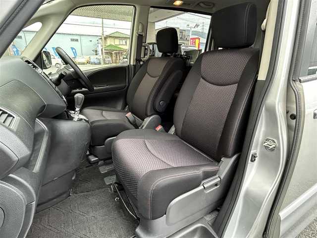 日産 セレナ ハイウェイスター Vセレクション 大阪府 2012(平24)年 2.4万km ブリリアントシルバー ワンオーナー/純正ナビ/ （フルセグTV/BT/CD/DVD）/後席モニター/バックモニター/横滑り防止装置/フォグランプ/ドライブレコーダー/ETC/電動格納ミラー/プッシュスタート/保証書/取扱説明書/スマートキー
