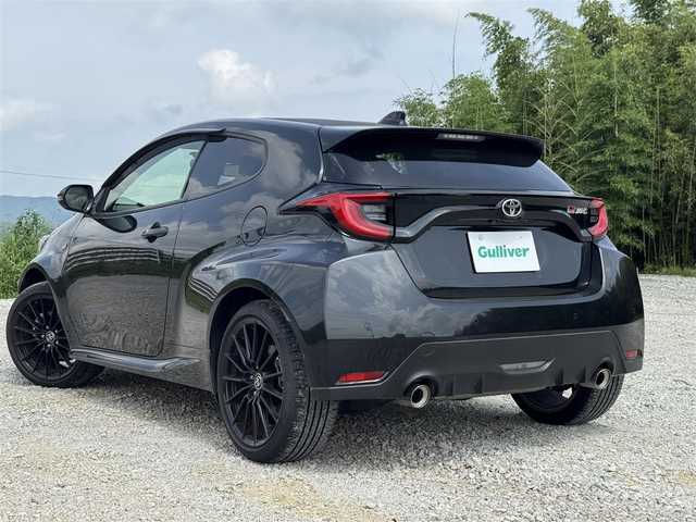 トヨタ ＧＲヤリス RS 兵庫県 2021(令3)年 0.8万km プレシャスブラックパール ワンオーナー/トヨタセーフティセンス/純正ナビ/フルセグTV/バックカメラ/ETC/LEDヘッドライト/ブラインドスポットモニター/スマートキー/プッシュスタート/ドライブレコーダー