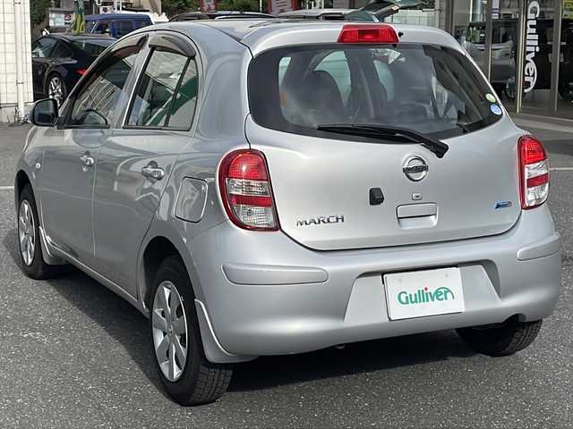 日産 マーチ 12X 埼玉県 2010(平22)年 3.5万km ブリリアントシルバー 登録時34833km/純正メモリナビ（MS110-W）/FM/AM/CD/ワンセグTV/AUX/前後ドライブレコーダー（KH-DR3200）/社外ETC/バックカメラ/電動格納ミラー/プッシュスタート/アイドリングストップ/ヘッドライトレベライザー/ドアバイザー/純正フロアマット/スマートキー×2/保証書＆取説