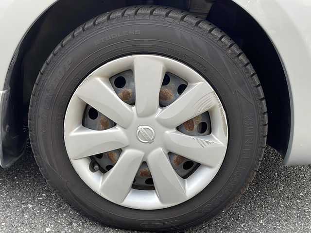 日産 マーチ 12X 埼玉県 2010(平22)年 3.5万km ブリリアントシルバー 登録時34833km/純正メモリナビ（MS110-W）/FM/AM/CD/ワンセグTV/AUX/前後ドライブレコーダー（KH-DR3200）/社外ETC/バックカメラ/電動格納ミラー/プッシュスタート/アイドリングストップ/ヘッドライトレベライザー/ドアバイザー/純正フロアマット/スマートキー×2/保証書＆取説