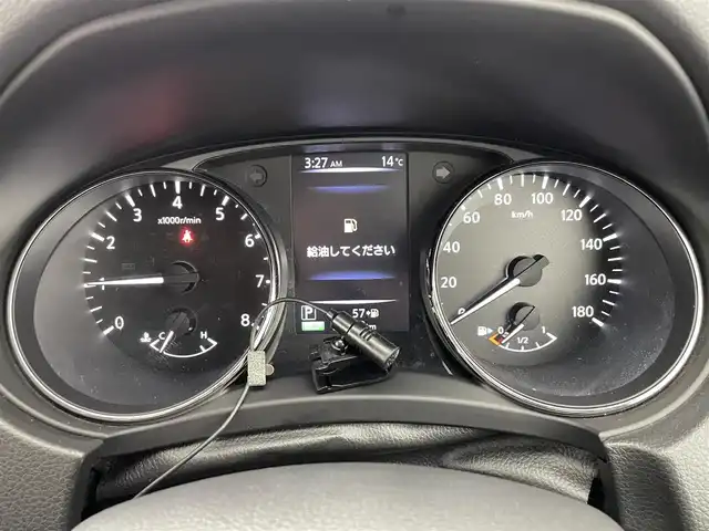 日産 エクストレイル 20Xi レザーED Vセレクション 熊本県 2020(令2)年 3万km ブリリアントホワイトパール ワンオーナー/禁煙車/4WD/プロパイロット/カロッツエリア9インチディスプレイオーディオ/　(AM/FM/Bluetooth/ipod)/アラウンドビューモニター/バックカメラ/運転支援機能/・エマージェンシーブレーキ/・踏み間違い衝突防止/・前方衝突予測/・後側方車両検知/・車線逸脱警報/防止支援/・後退時車両検知/・ふらつき警報/・進入禁止標識検知/・クルーズコントロール/・オートライト/・ハイビームアシスト/・横滑り防止機能/・クリアランスソナー/・コーナーセンサー/ヒルディセントコントロール/純正18インチアルミホイール/パワーバックドア/ルーフレール/ミラーヒーター/インテリジェントルームミラー/茶色レザーシート/前後ドライブレコーダー/ETC/ステアリングスイッチ/パワーシート(D/N)/ランバーサポート/シートヒーター(全席)/純正フロアマット/アクセサリーソケット×3/ISOFIX/スペアキー×1/保証書/取扱説明書/ナビ取扱説明書