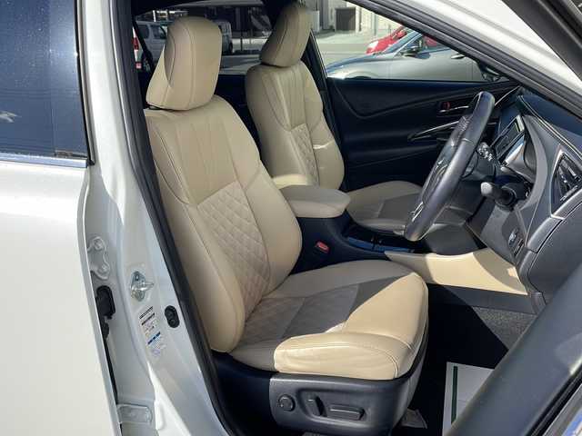 トヨタ ハリアー エレガンス 山形県 2016(平28)年 6.2万km ホワイトパールクリスタルシャイン 純正ナビ/CD.DVD.BT.SD/フルセグ/バックカメラ/ハーフレザーシート/パワーシート/LEDヘッドライト/アイドリングストップ/横滑り防止/プッシュスタート/スマートキー