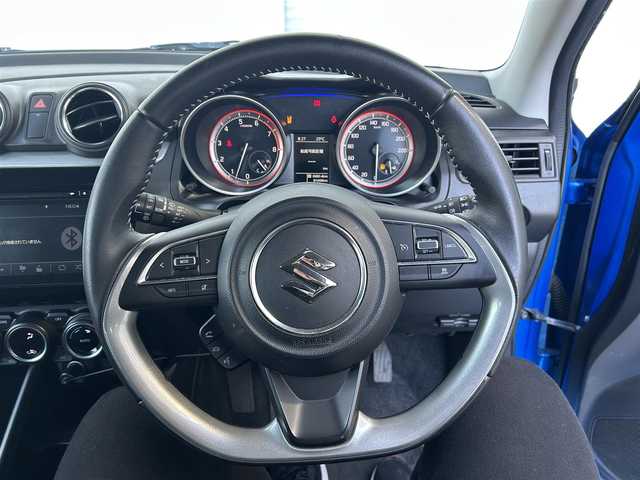 スズキ スイフト RS 高知県 2017(平29)年 8.1万km スピーディーブルーM ワンオーナー/純正ナビ/ETC/クルーズコントロール/フルセグ/5足MT/Bluetooth接続/バックカメラ/スマートキー/純正フロアマット/シートヒーター/純正アルミホイール車載/純正マフラー車載/プッシュスタート