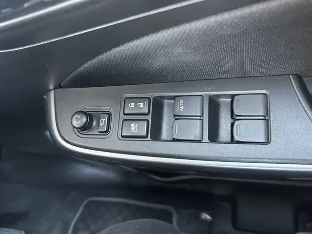 スズキ スイフト RS 高知県 2017(平29)年 8.1万km スピーディーブルーM ワンオーナー/純正ナビ/ETC/クルーズコントロール/フルセグ/5足MT/Bluetooth接続/バックカメラ/スマートキー/純正フロアマット/シートヒーター/純正アルミホイール車載/純正マフラー車載/プッシュスタート