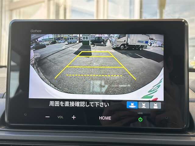 ホンダ ＷＲ－Ｖ Z+ 静岡県 2024(令6)年 1.1万km プラチナホワイトパール 純正ディスプレイオーディオ/・Bluetooth/・USB/・HDMI/・Apple CarPlay/・Android　Auto/・AM/・FM/主要装備/・ホンダセンシング/・衝突軽減/・レーンキープ/・ACC/・コーナーセンサー前後/・バックカメラ/・ETC/・MTモード付/・LEDヘッドライト/・オートライト/・フォグランプ/・純正フロアマット/・純正アルミホイール