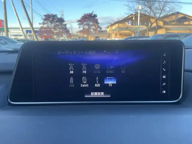 レクサス ＲＸ 450h Fスポーツ 群馬県 2016(平28)年 7万km ソニックチタニウム サンルーフ/４WD/純正SDナビ、地デジ、Bluetooth、CD、ブルーレイ/バックカメラ/プリクラッシュセーフティ/レーダークルーズコントロール/ブラインドスポットモニター/シーケンシャルウインカー/革巻きステア/パドルシフト/赤レザーシート/前席シートヒーター、エアシート、パワーシート/パワーバックドア/ウインカーミラー/クリアランスソナー（前後）/社外ドライブレコーダー（前後）/LEDヘッドライト/ビルトインETC２．０/スマートキー×１、カードキー×１/ドアバイザー/整備手帳、取説