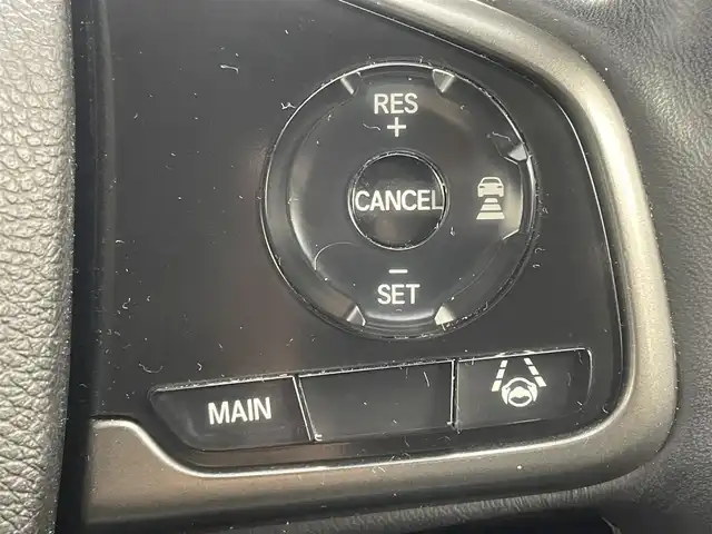 ホンダ シビック 茨城県 2020(令2)年 2万km クリスタルブラックパール 純正ナビ/・バックカメラ/・フルセグテレビ/・Bluetooth接続/・CDチェンジャー/ETC/ドライブレコーダー/スマートキー/クルーズコントロール/パドルシフト/ドアバイザー/フロントフォグ/イルミネーションステッププレート/LEDヘッドライト/コーナーセンサー/ABS/レーンアシストキープ/横滑り防止装置/盗難防止装置/オートライト/カーテンエアバッグ