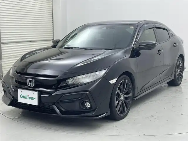 ホンダ シビック 茨城県 2020(令2)年 2万km クリスタルブラックパール 純正ナビ/・バックカメラ/・フルセグテレビ/・Bluetooth接続/・CDチェンジャー/ETC/ドライブレコーダー/スマートキー/クルーズコントロール/パドルシフト/ドアバイザー/フロントフォグ/イルミネーションステッププレート/LEDヘッドライト/コーナーセンサー/ABS/レーンアシストキープ/横滑り防止装置/盗難防止装置/オートライト/カーテンエアバッグ