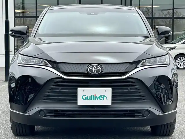 トヨタ ハリアー S 道央・札幌 2023(令5)年 1.4万km ブラック ４WD/寒冷地仕様/純正ディーラーOPナビ/AM/FM/BT/フルセグ/プリクラッシュセーフティ/横滑り防止装置/レーダークルーズコントロール/レーンキープアシスト/クリアランスソナー/バックカメラ/ビルトインETC2.0/ステアリングスイッチ/電動パーキング/ブレーキホールド/MTモード付AT/プッシュスタート/スマートキー/LEDヘッドライト/オートライト/オートハイビーム/電動格納ミラー/ウィンカーミラー/フロアマット/ドアバイザー