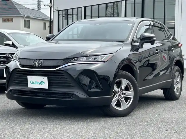 トヨタ ハリアー S 道央・札幌 2023(令5)年 1.4万km ブラック ４WD/寒冷地仕様/純正ディーラーOPナビ/AM/FM/BT/フルセグ/プリクラッシュセーフティ/横滑り防止装置/レーダークルーズコントロール/レーンキープアシスト/クリアランスソナー/バックカメラ/ビルトインETC2.0/ステアリングスイッチ/電動パーキング/ブレーキホールド/MTモード付AT/プッシュスタート/スマートキー/LEDヘッドライト/オートライト/オートハイビーム/電動格納ミラー/ウィンカーミラー/フロアマット/ドアバイザー
