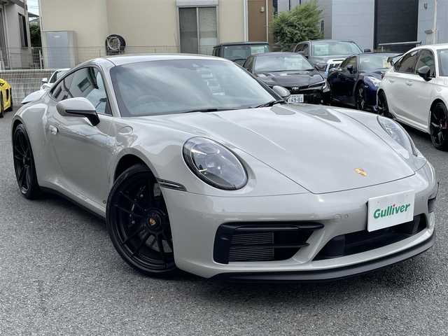 ポルシェ ポルシェ ９１１ カレラ GTS 神奈川県 2022(令4)年 0.6万km グレー ワンオーナー/スペシャルカラー：クレヨン/GTSインテリアパッケージ/アルミルック燃料タンクキャップ/リヤアクスル ステアリング/ブレーキキャリパー ブラック塗装/パワーステアリング プラス/フロントアクスル リフト システム/LEDマトリックスライトPDLS Plus/グレートップウィンドスクリーン/イオナイザー/ヒーター付きGTスポーツステアリング/ストレージパッケージ/カラーメーター クレヨン/アルカンターラルーフライニング/エクステンドインテリアパッケージ マットカーボン/BOSEサウンドシステム/純正メモリーナビ/USB/BT/AppleCarPlay/全方位カメラ/ETC2.0/スポーツクロノ/スポーツエグゾースト/純正F:20/R:21インチAW/電動リヤスポイラー/PASM/衝突警告/クルーズコントロール/コーナーセンサー/ハーフレザーシート/前席シートヒーター/電動格納ミラー/スマートキー×2/R5/6年ディーラー整備記録/保証書・取説あり