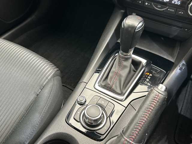 マツダ アクセラ 15S 愛媛県 2015(平27)年 8.5万km ジェットブラックマイカ Bluetooth/AM/FM/DVD/バックカメラ/ETC/MT付きAT/クルーズコントロール/純正16インチアルミホイール/オートライト